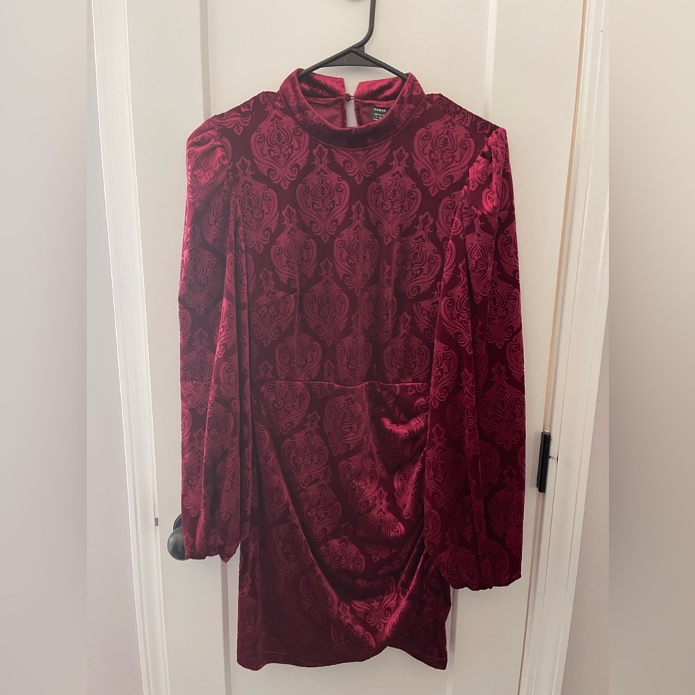 Velvet bodycon dress
